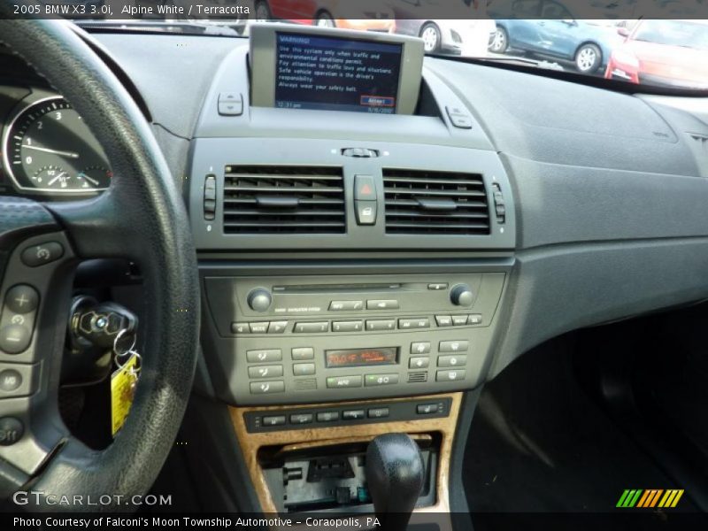 Alpine White / Terracotta 2005 BMW X3 3.0i