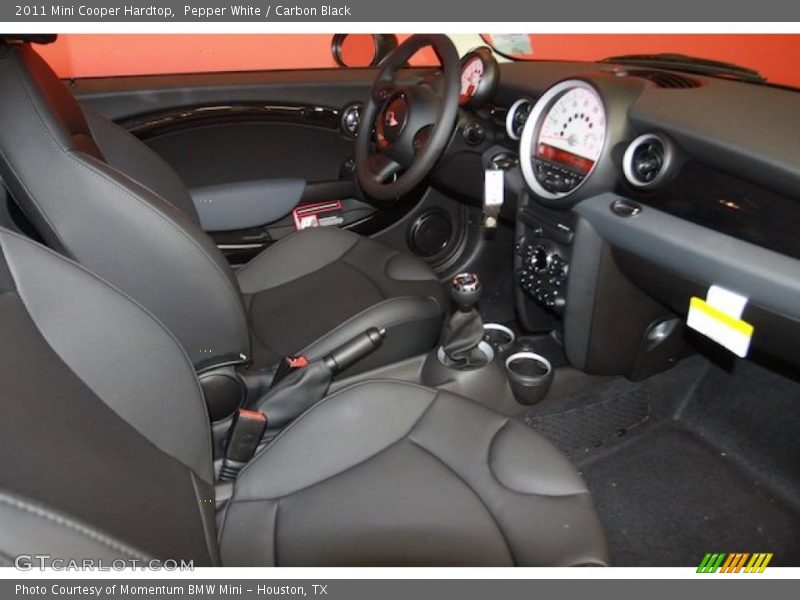 Pepper White / Carbon Black 2011 Mini Cooper Hardtop