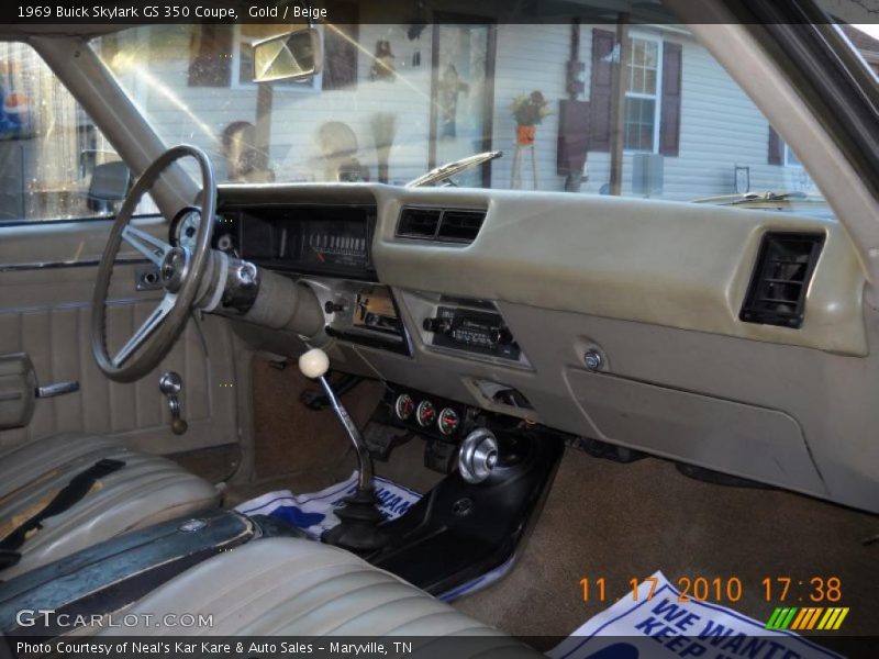 Dashboard of 1969 Skylark GS 350 Coupe