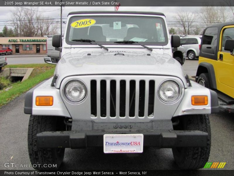 Bright Silver Metallic / Dark Slate Gray 2005 Jeep Wrangler SE 4x4