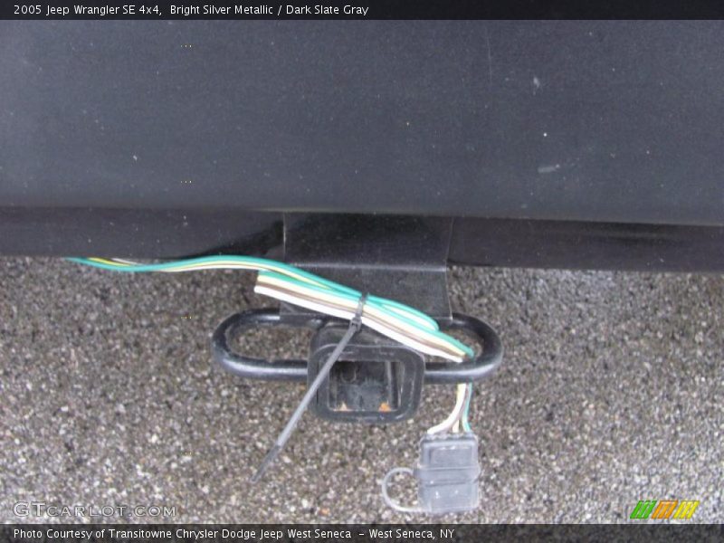 Bright Silver Metallic / Dark Slate Gray 2005 Jeep Wrangler SE 4x4