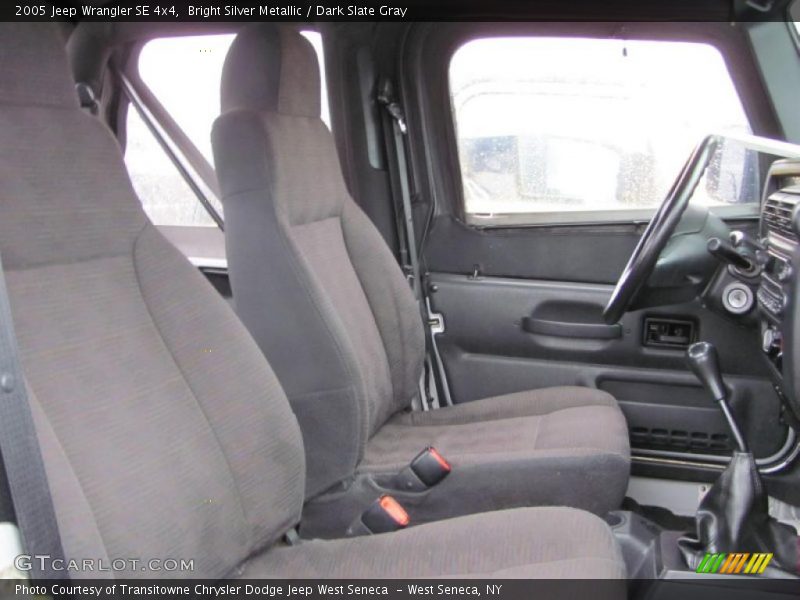 Bright Silver Metallic / Dark Slate Gray 2005 Jeep Wrangler SE 4x4