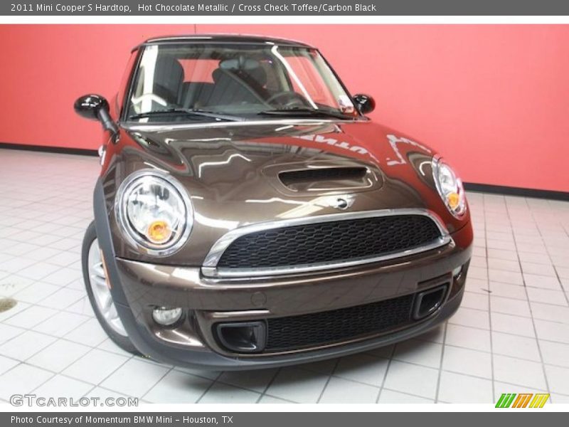 Hot Chocolate Metallic / Cross Check Toffee/Carbon Black 2011 Mini Cooper S Hardtop