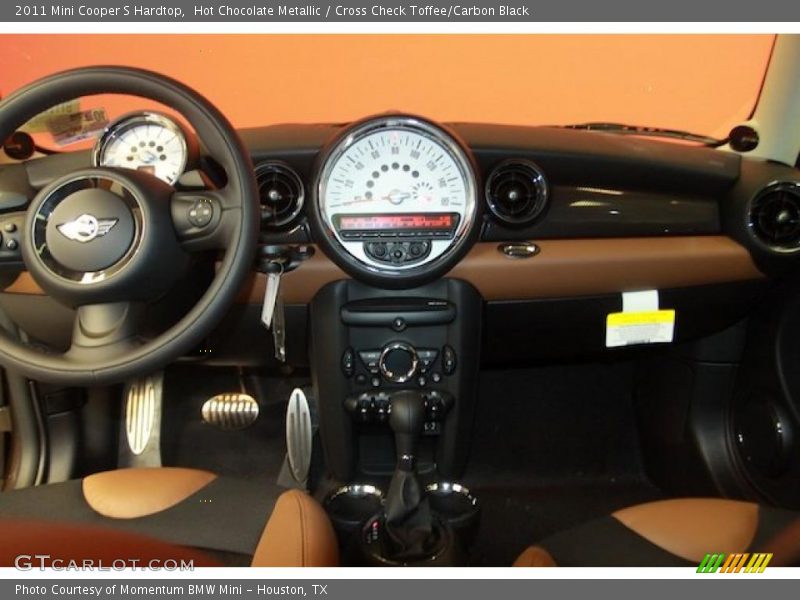 Hot Chocolate Metallic / Cross Check Toffee/Carbon Black 2011 Mini Cooper S Hardtop