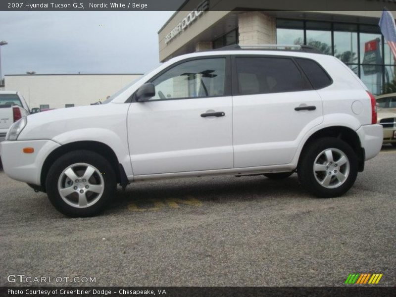 Nordic White / Beige 2007 Hyundai Tucson GLS