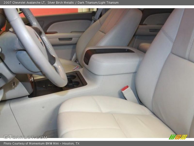 Silver Birch Metallic / Dark Titanium/Light Titanium 2007 Chevrolet Avalanche LT
