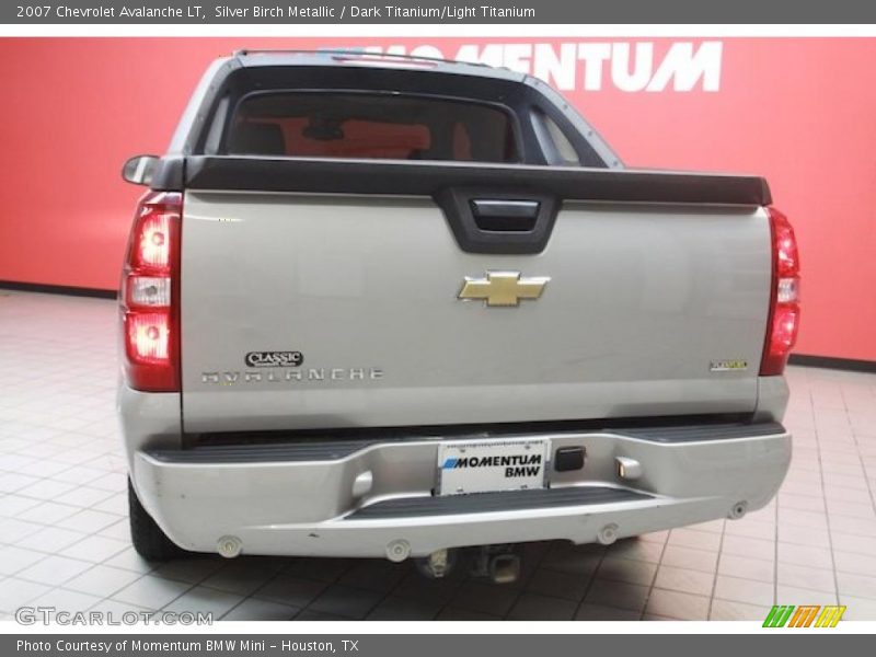 Silver Birch Metallic / Dark Titanium/Light Titanium 2007 Chevrolet Avalanche LT