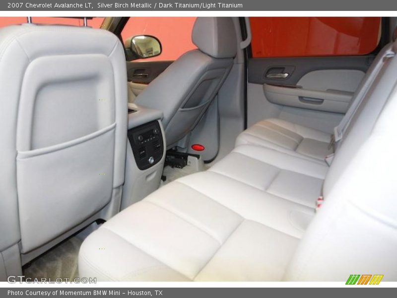 Silver Birch Metallic / Dark Titanium/Light Titanium 2007 Chevrolet Avalanche LT