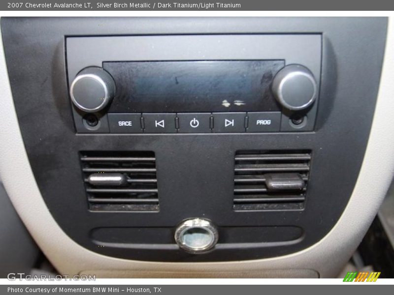 Silver Birch Metallic / Dark Titanium/Light Titanium 2007 Chevrolet Avalanche LT