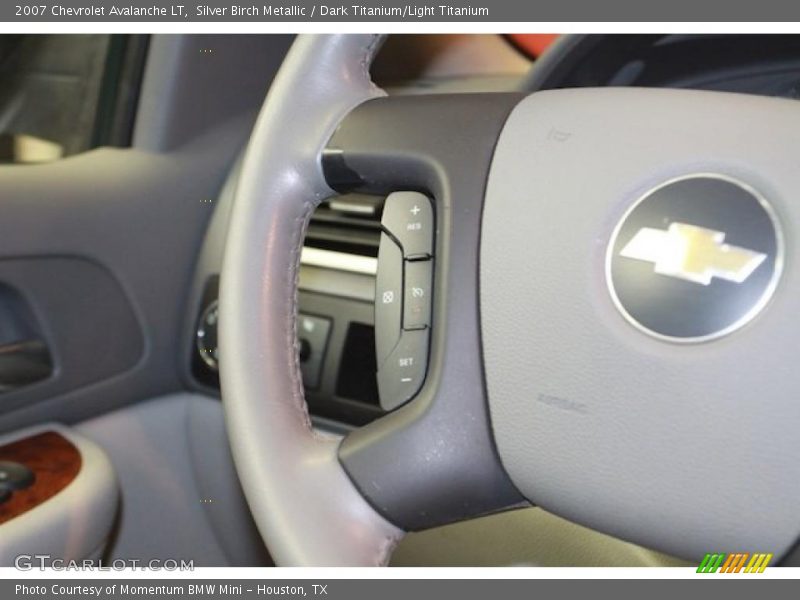 Silver Birch Metallic / Dark Titanium/Light Titanium 2007 Chevrolet Avalanche LT