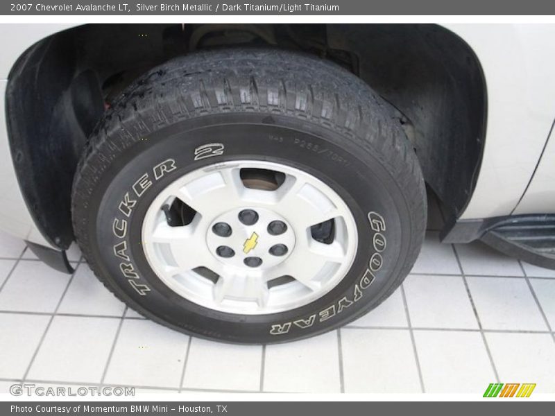 Silver Birch Metallic / Dark Titanium/Light Titanium 2007 Chevrolet Avalanche LT