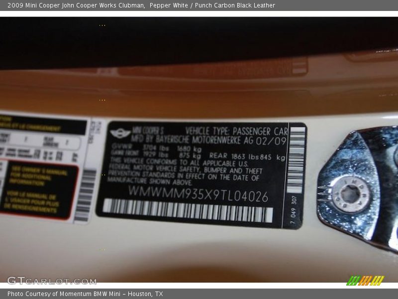 Pepper White / Punch Carbon Black Leather 2009 Mini Cooper John Cooper Works Clubman