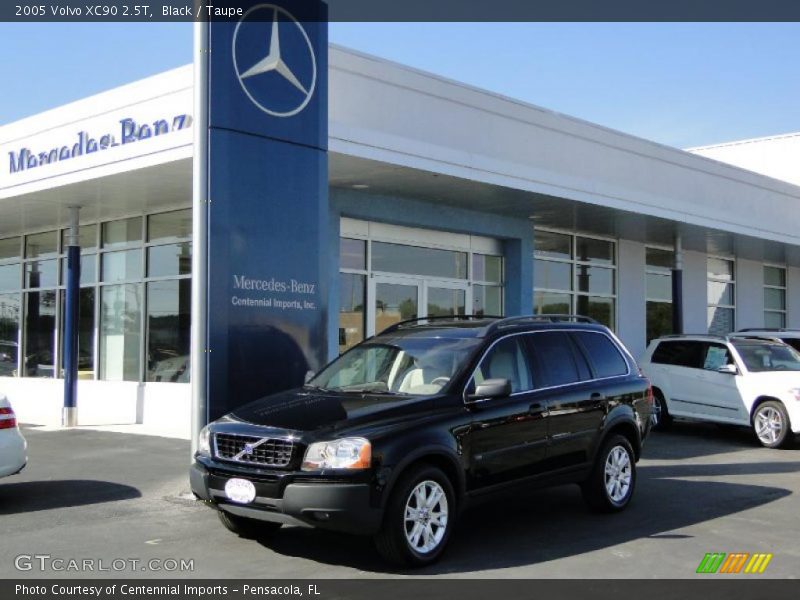 Black / Taupe 2005 Volvo XC90 2.5T
