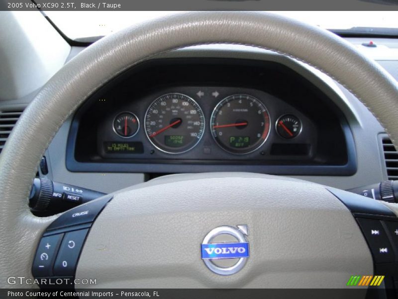 Black / Taupe 2005 Volvo XC90 2.5T