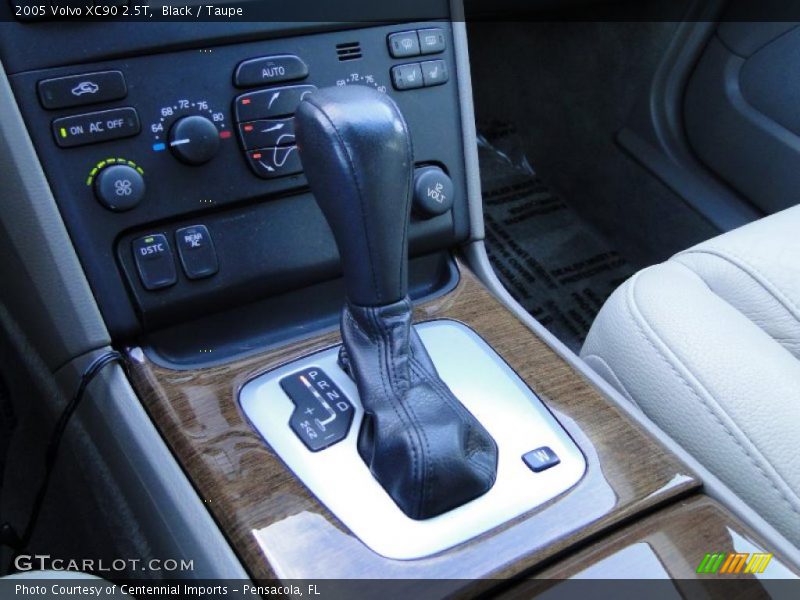 Black / Taupe 2005 Volvo XC90 2.5T