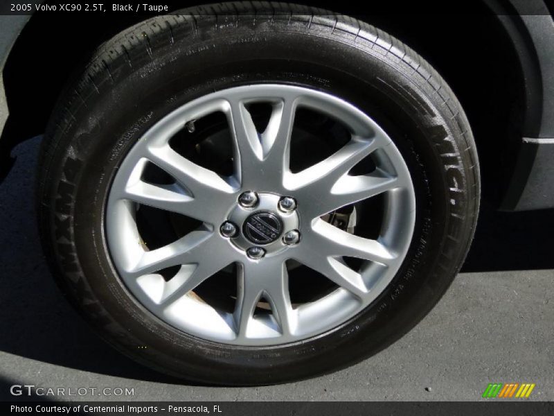 Black / Taupe 2005 Volvo XC90 2.5T