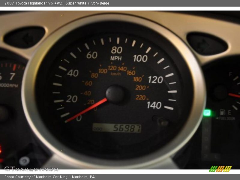 Super White / Ivory Beige 2007 Toyota Highlander V6 4WD