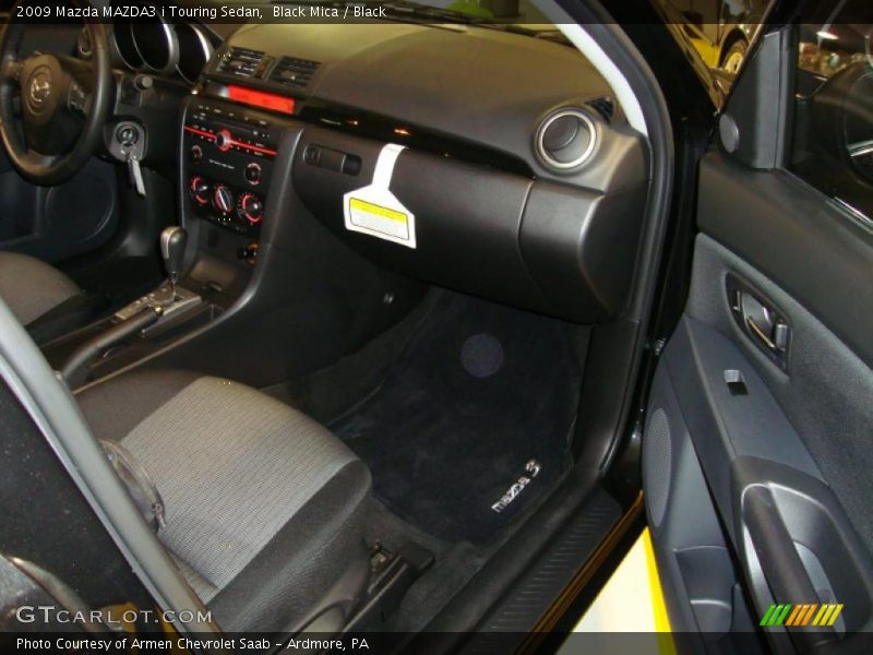Black Mica / Black 2009 Mazda MAZDA3 i Touring Sedan