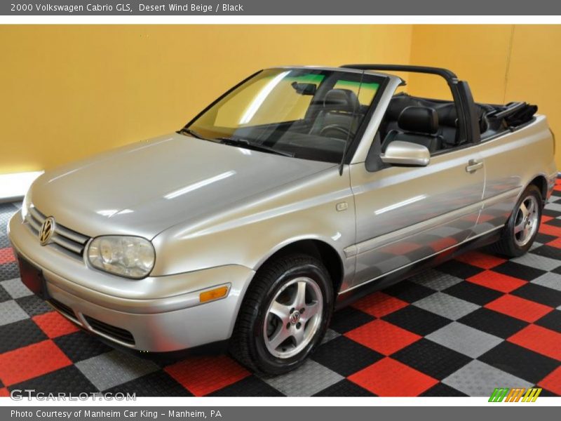 Desert Wind Beige / Black 2000 Volkswagen Cabrio GLS