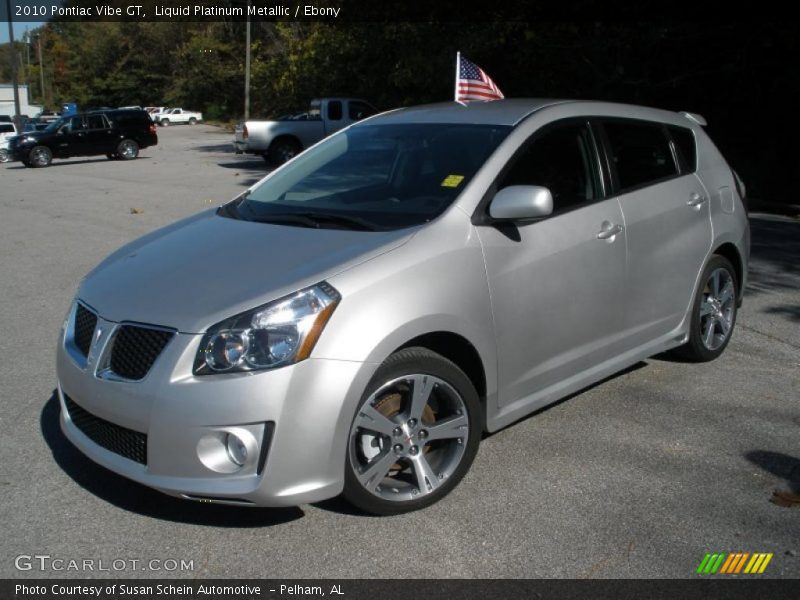 Front 3/4 View of 2010 Vibe GT