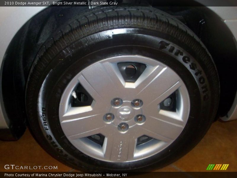 Bright Silver Metallic / Dark Slate Gray 2010 Dodge Avenger SXT