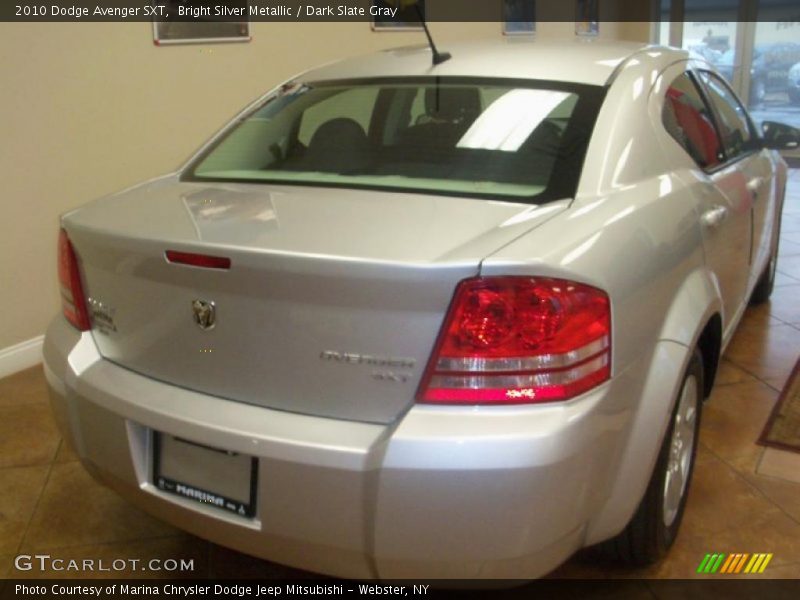 Bright Silver Metallic / Dark Slate Gray 2010 Dodge Avenger SXT