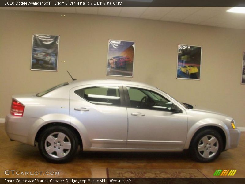 Bright Silver Metallic / Dark Slate Gray 2010 Dodge Avenger SXT