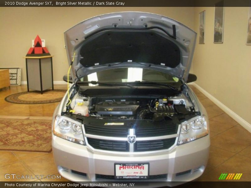 Bright Silver Metallic / Dark Slate Gray 2010 Dodge Avenger SXT