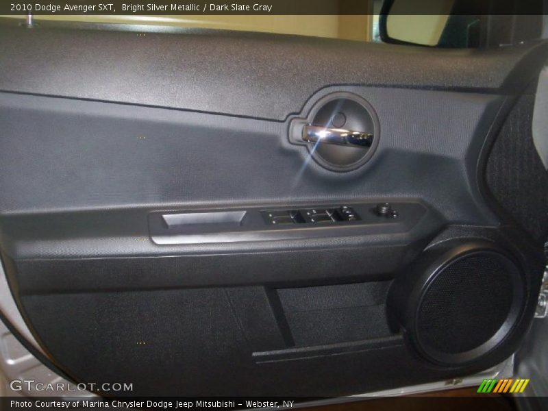 Bright Silver Metallic / Dark Slate Gray 2010 Dodge Avenger SXT