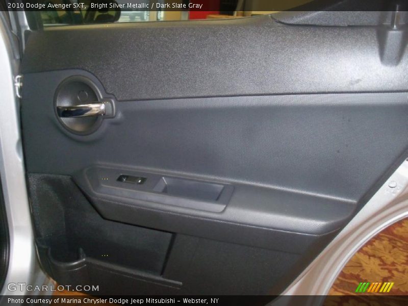 Bright Silver Metallic / Dark Slate Gray 2010 Dodge Avenger SXT