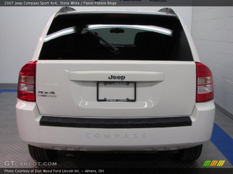 Stone White / Pastel Pebble Beige 2007 Jeep Compass Sport 4x4