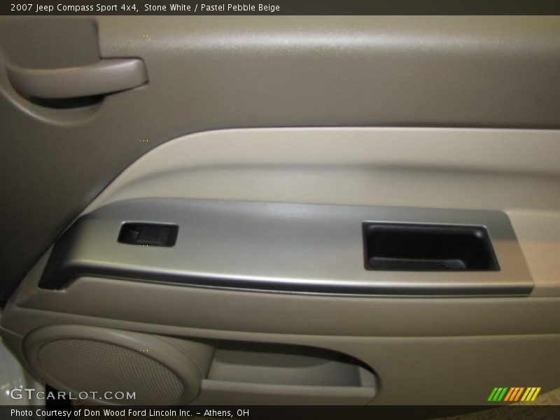 Stone White / Pastel Pebble Beige 2007 Jeep Compass Sport 4x4
