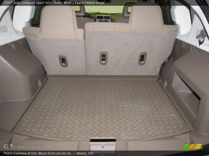 Stone White / Pastel Pebble Beige 2007 Jeep Compass Sport 4x4