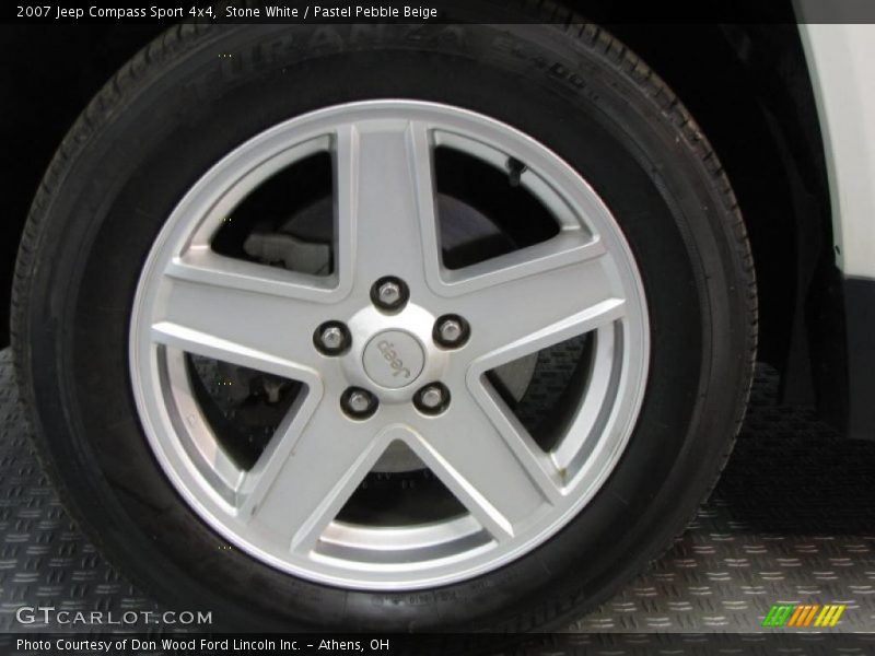 Stone White / Pastel Pebble Beige 2007 Jeep Compass Sport 4x4