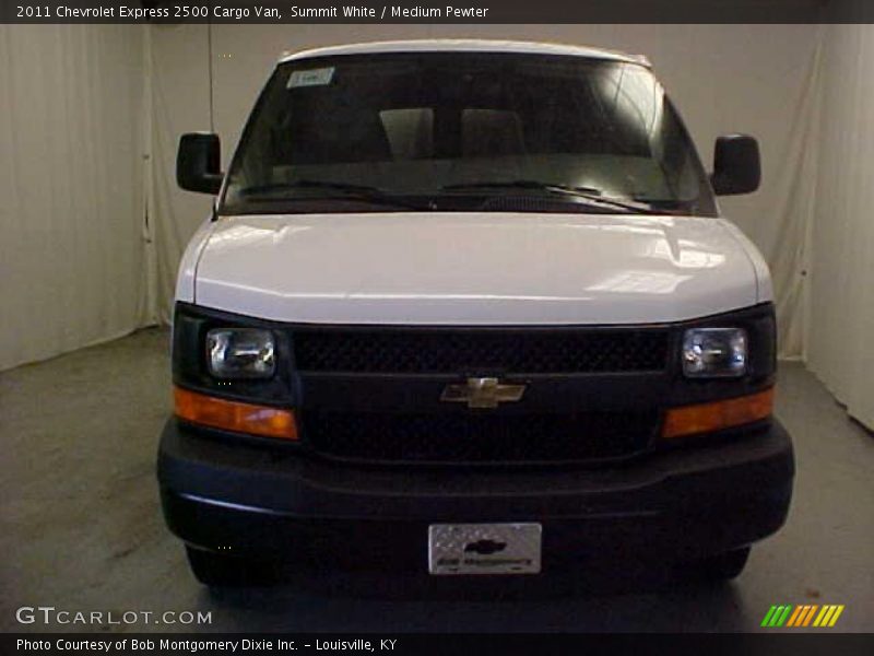 Summit White / Medium Pewter 2011 Chevrolet Express 2500 Cargo Van