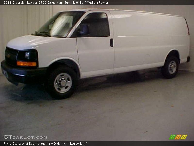 Summit White / Medium Pewter 2011 Chevrolet Express 2500 Cargo Van