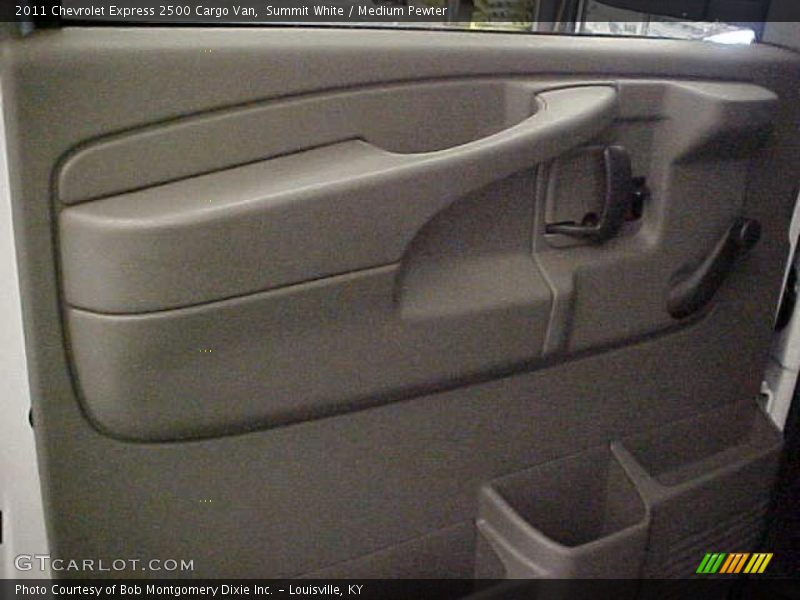Summit White / Medium Pewter 2011 Chevrolet Express 2500 Cargo Van