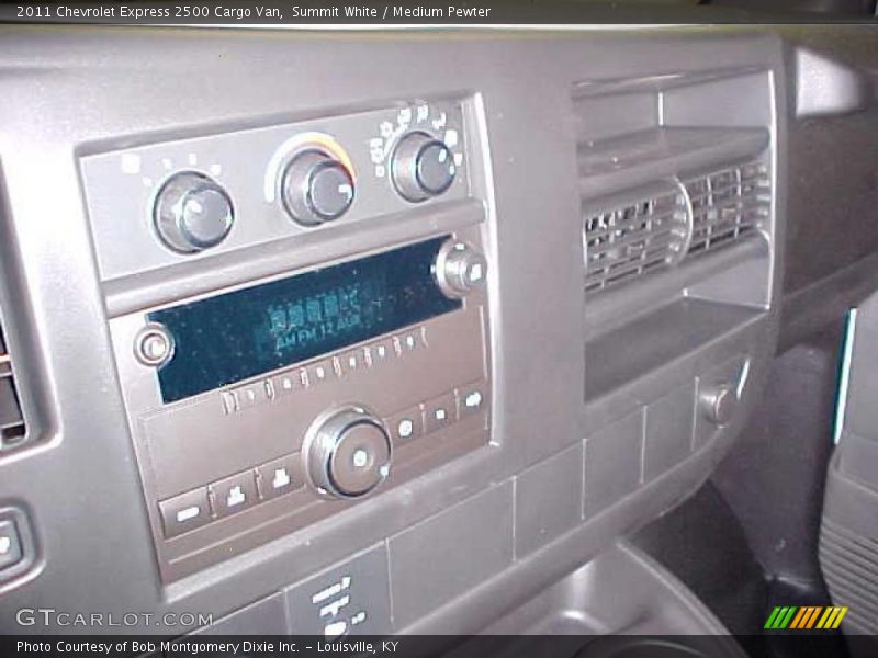 Summit White / Medium Pewter 2011 Chevrolet Express 2500 Cargo Van