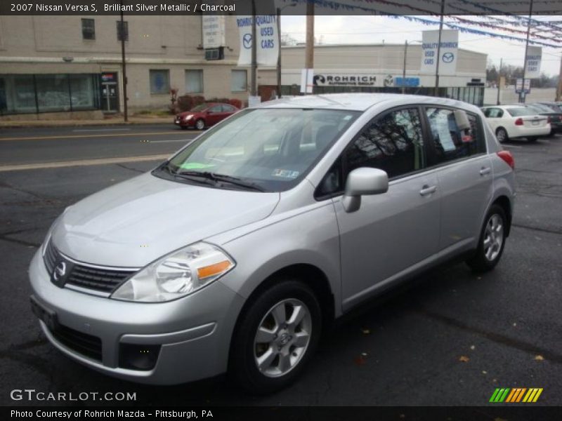 Brilliant Silver Metallic / Charcoal 2007 Nissan Versa S