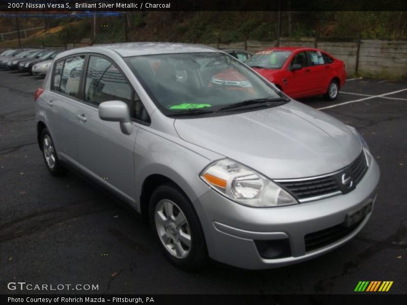Brilliant Silver Metallic / Charcoal 2007 Nissan Versa S
