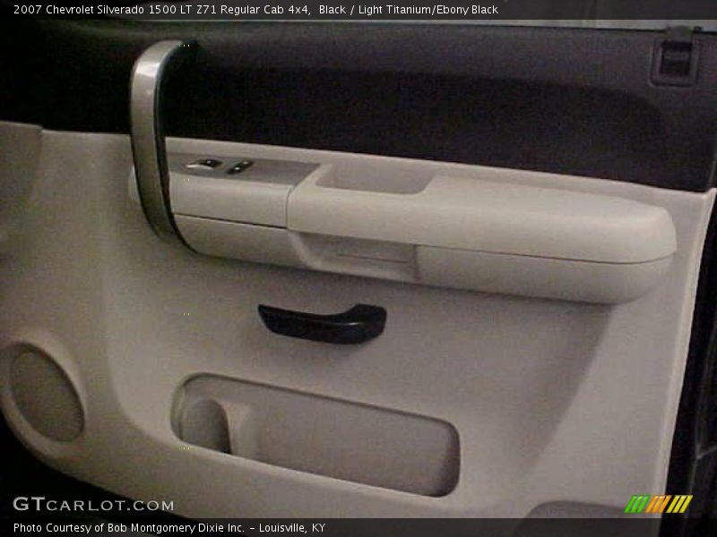 Black / Light Titanium/Ebony Black 2007 Chevrolet Silverado 1500 LT Z71 Regular Cab 4x4