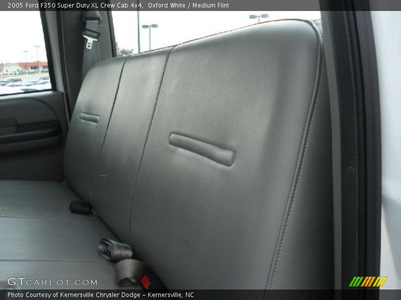Oxford White / Medium Flint 2005 Ford F350 Super Duty XL Crew Cab 4x4
