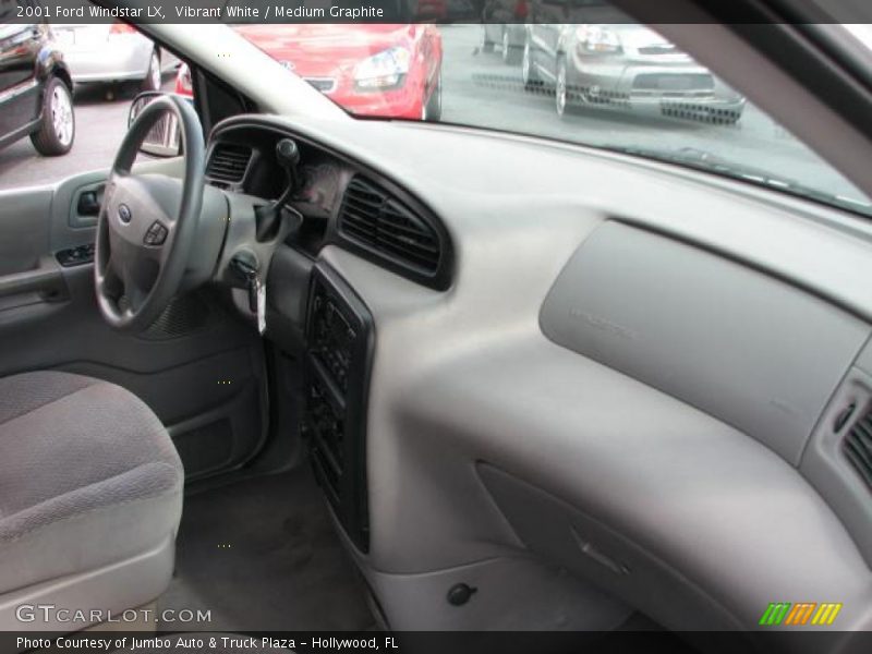 Vibrant White / Medium Graphite 2001 Ford Windstar LX