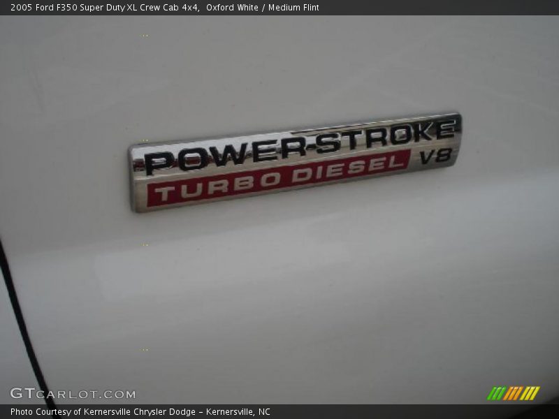 Oxford White / Medium Flint 2005 Ford F350 Super Duty XL Crew Cab 4x4
