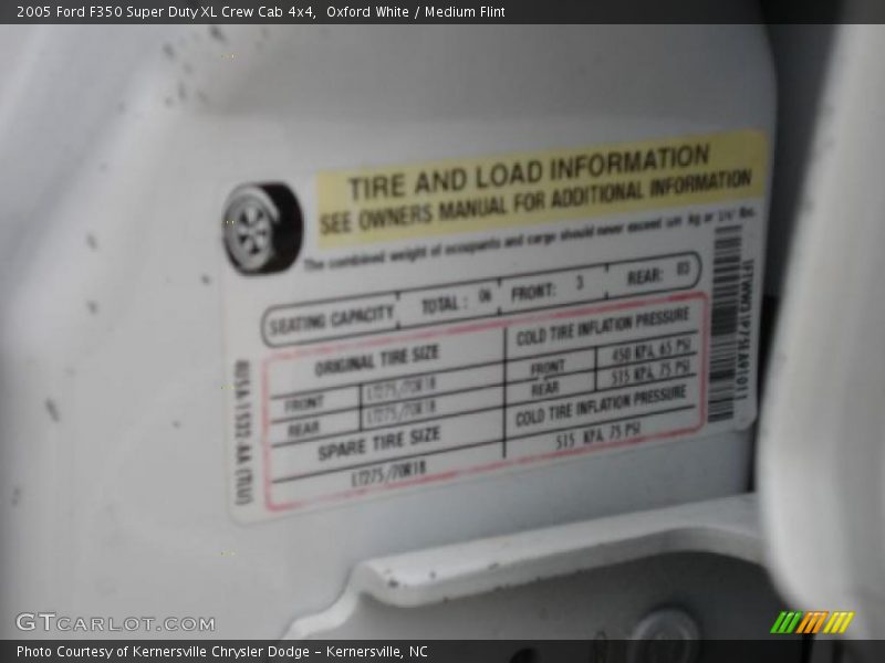 Oxford White / Medium Flint 2005 Ford F350 Super Duty XL Crew Cab 4x4