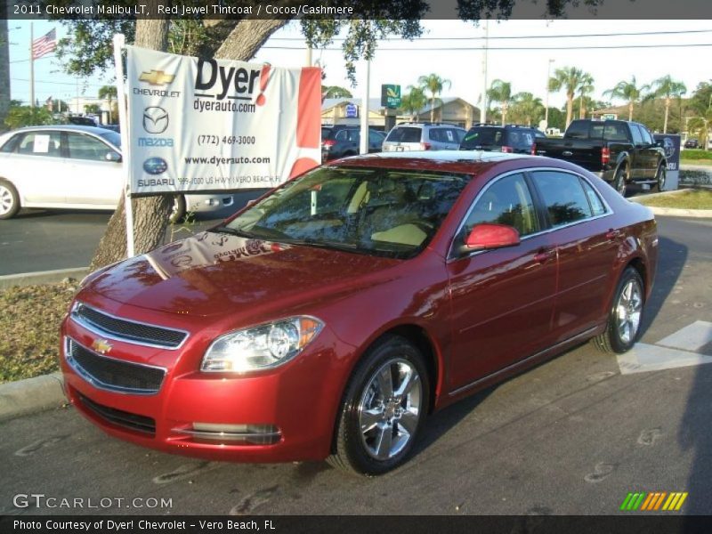 Front 3/4 View of 2011 Malibu LT