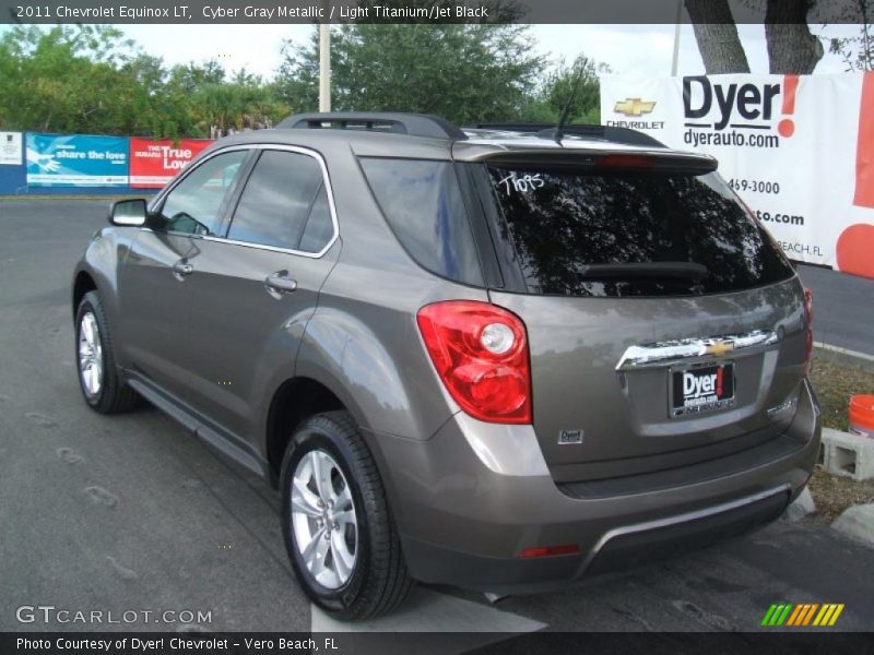 Cyber Gray Metallic / Light Titanium/Jet Black 2011 Chevrolet Equinox LT