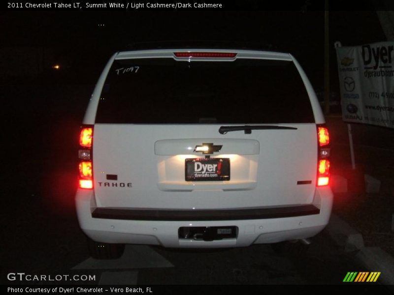 Summit White / Light Cashmere/Dark Cashmere 2011 Chevrolet Tahoe LT