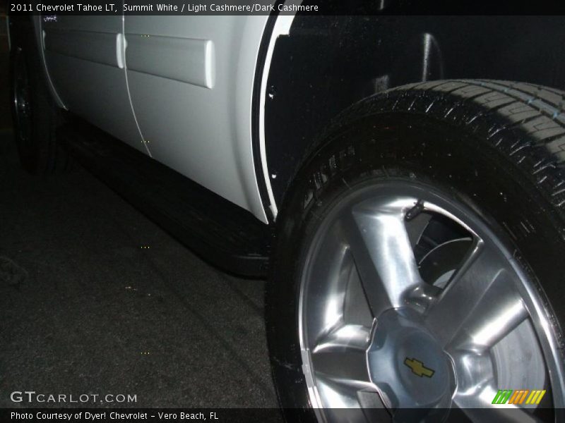 Summit White / Light Cashmere/Dark Cashmere 2011 Chevrolet Tahoe LT