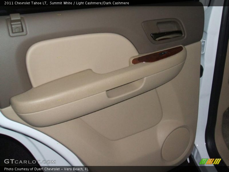 Door Panel of 2011 Tahoe LT